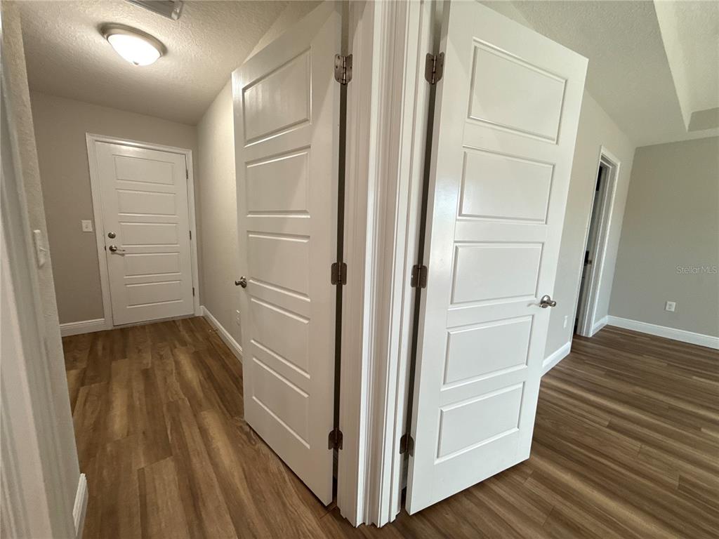 309 Locust Road Ocala, FL 34472 - Photo 18 of 22 Gallery Image 18