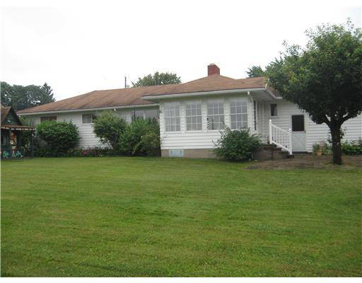 124 Germaine Road Butler, PA 16001 - Photo 3 of 12 Sunroom.