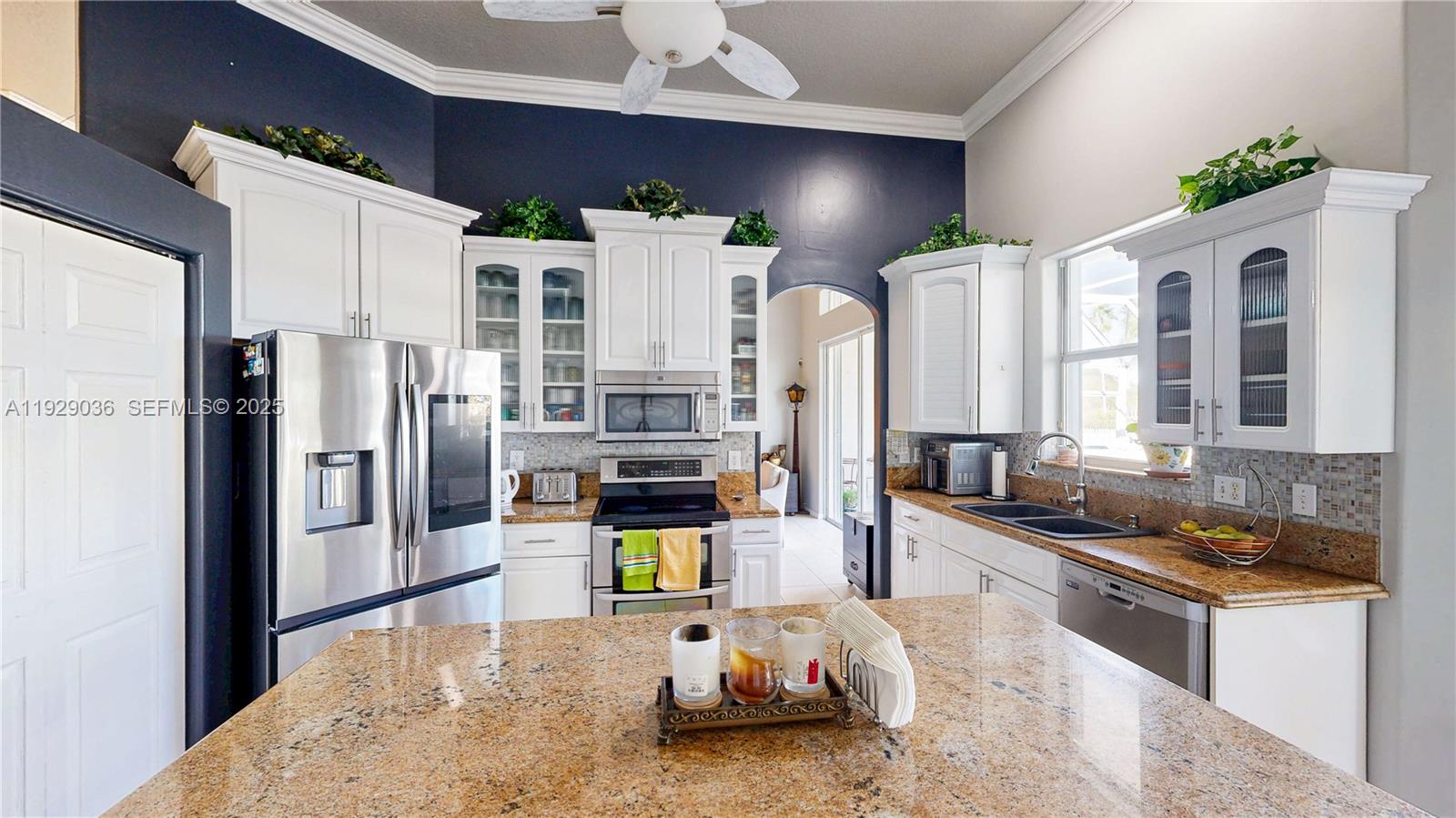 2835 Fairways Drive Homestead, FL 33035 - Photo 18 of 84