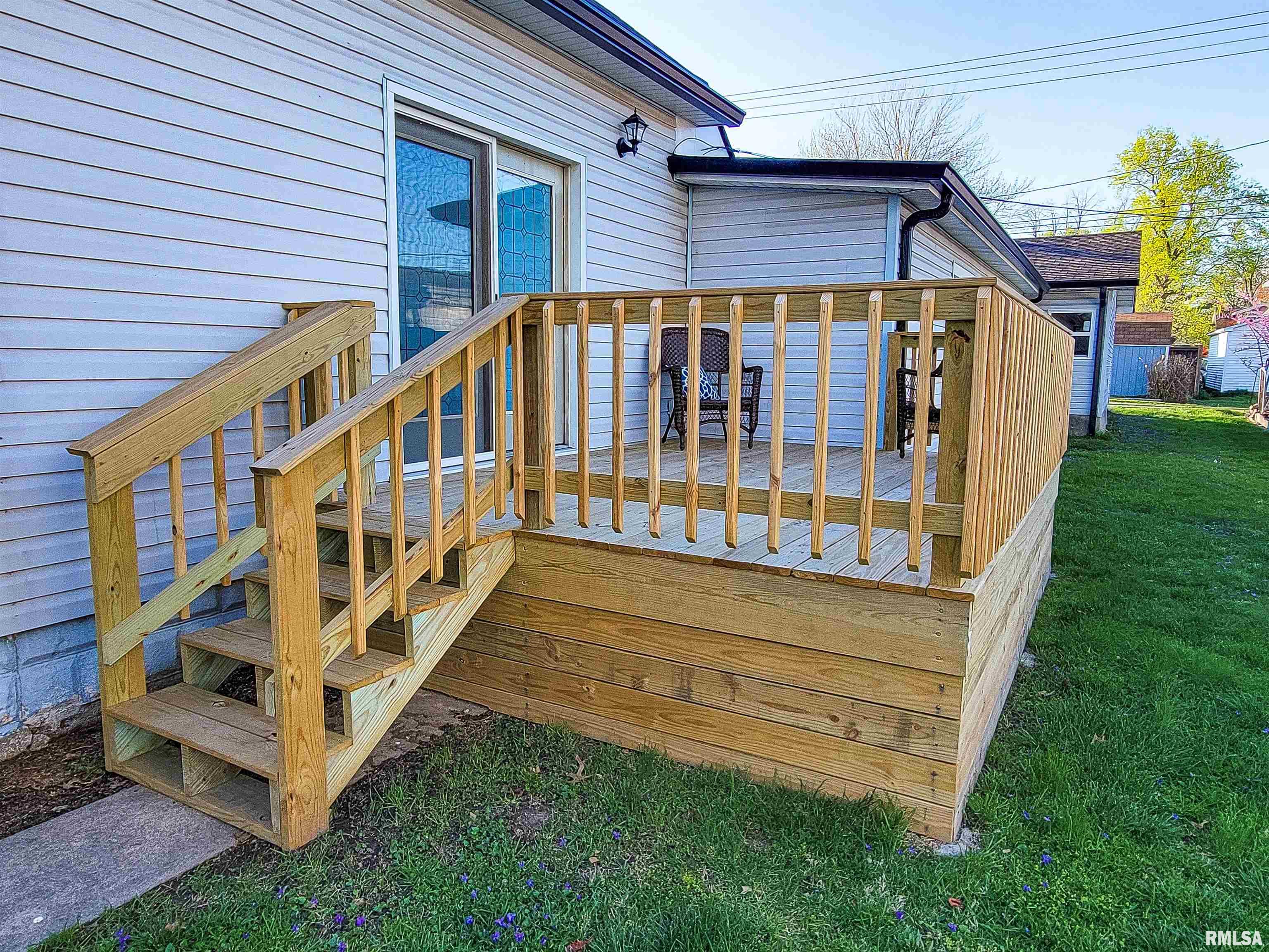 427 East 4th Street Flora, IL 62839 - Photo 11 of 77 Gallery Image 11