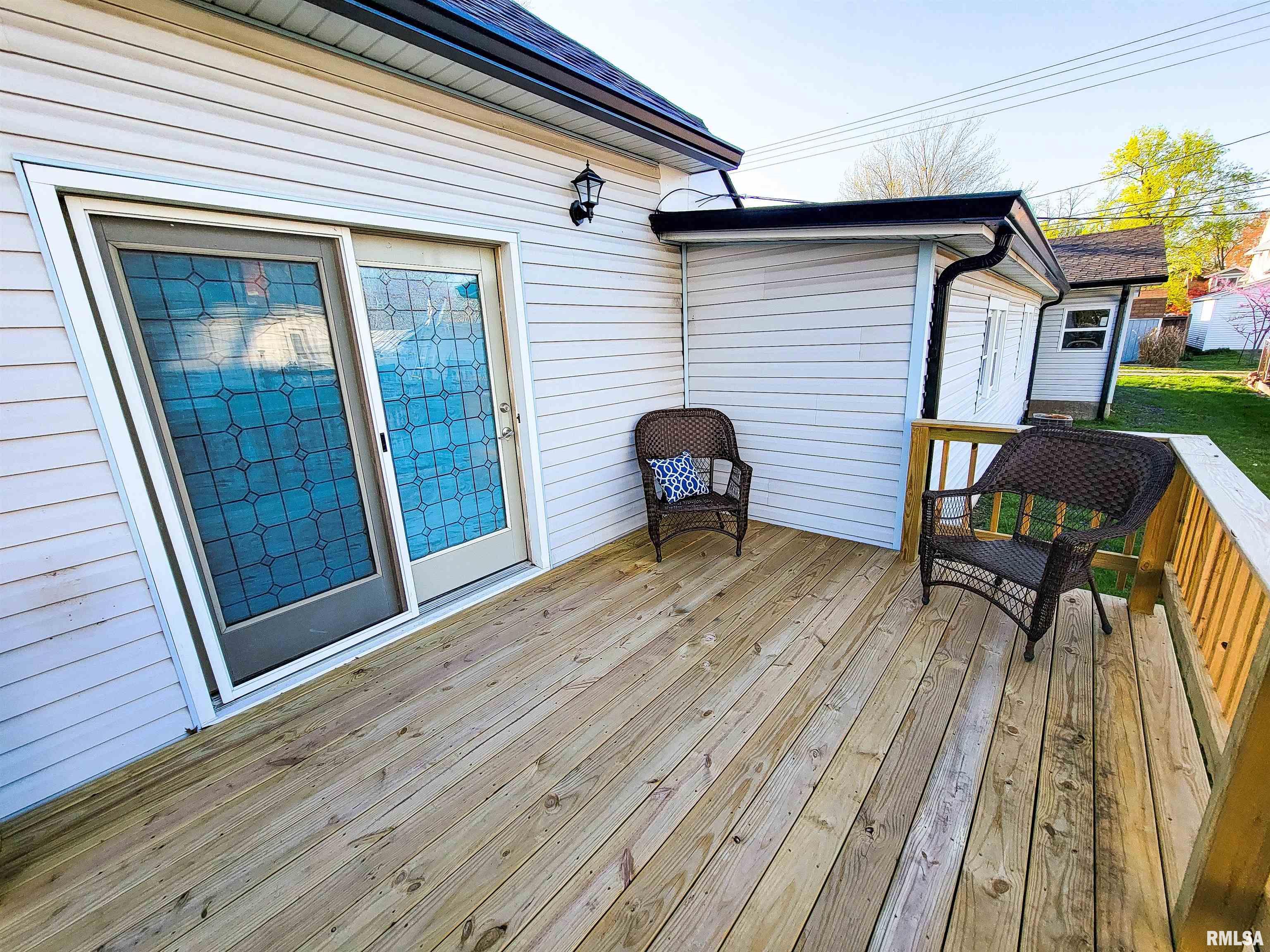 427 East 4th Street Flora, IL 62839 - Photo 12 of 77 Gallery Image 12