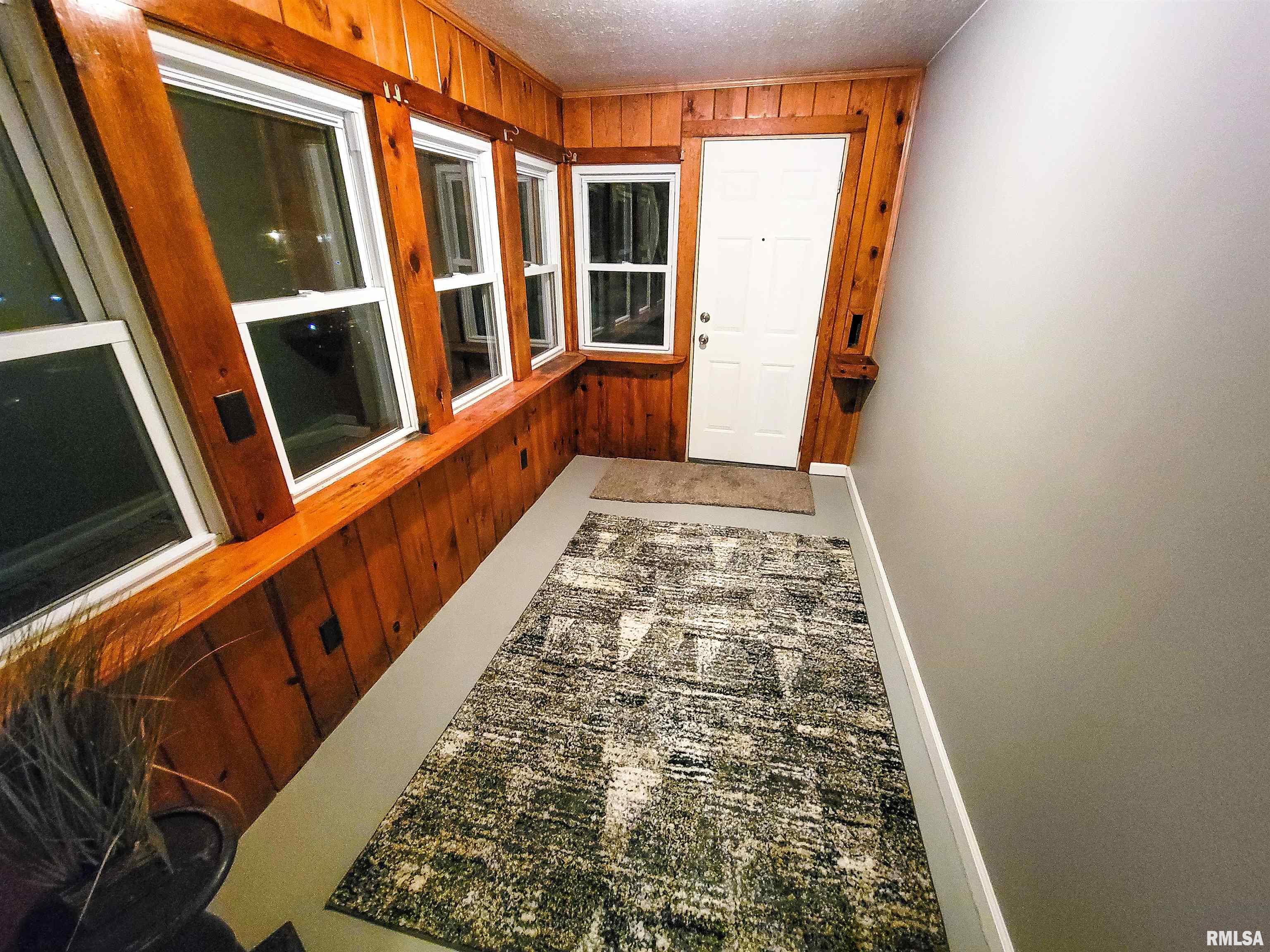 427 East 4th Street Flora, IL 62839 - Photo 16 of 77 Gallery Image 16