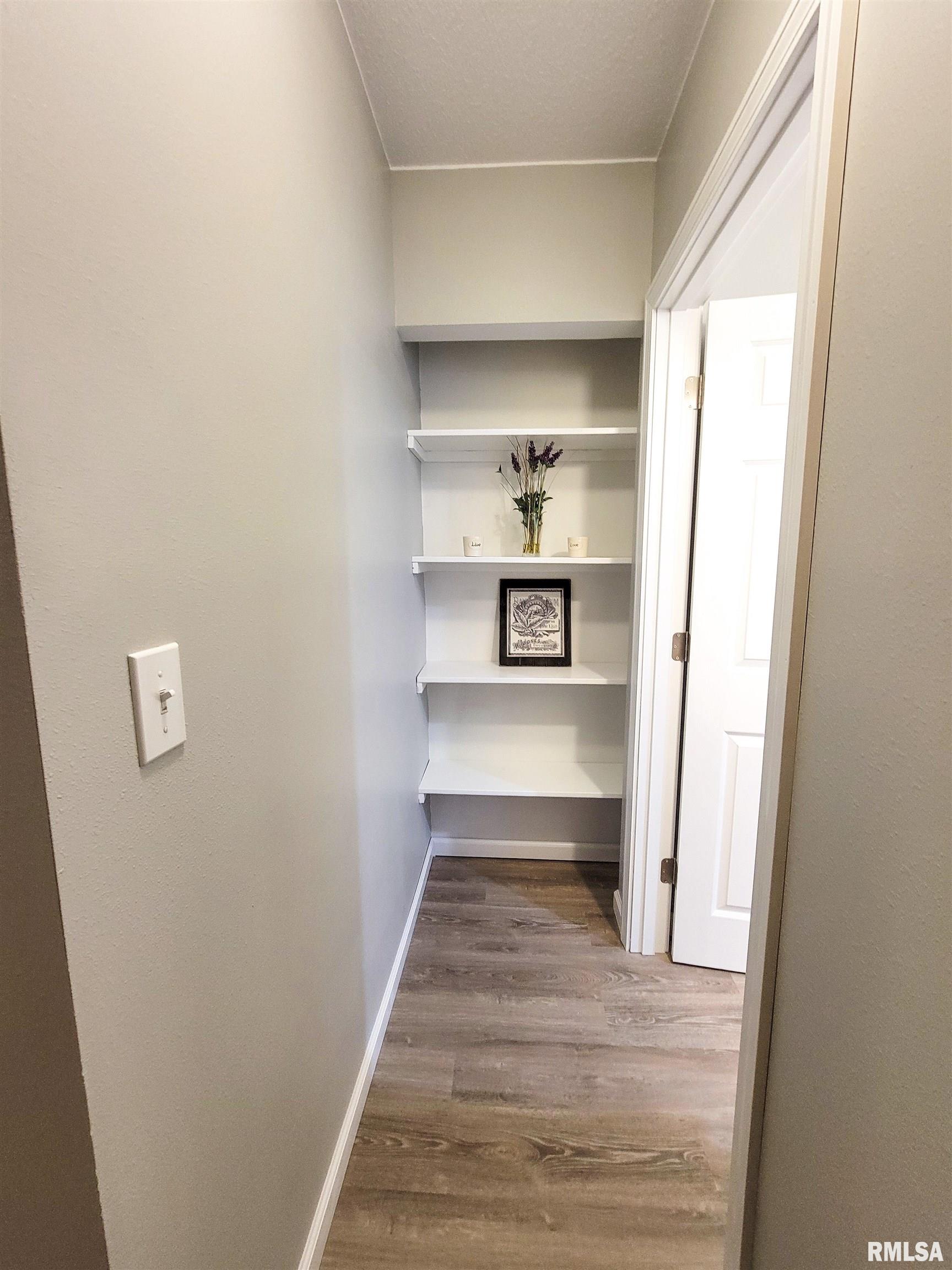 427 East 4th Street Flora, IL 62839 - Photo 56 of 77 Gallery Image 56