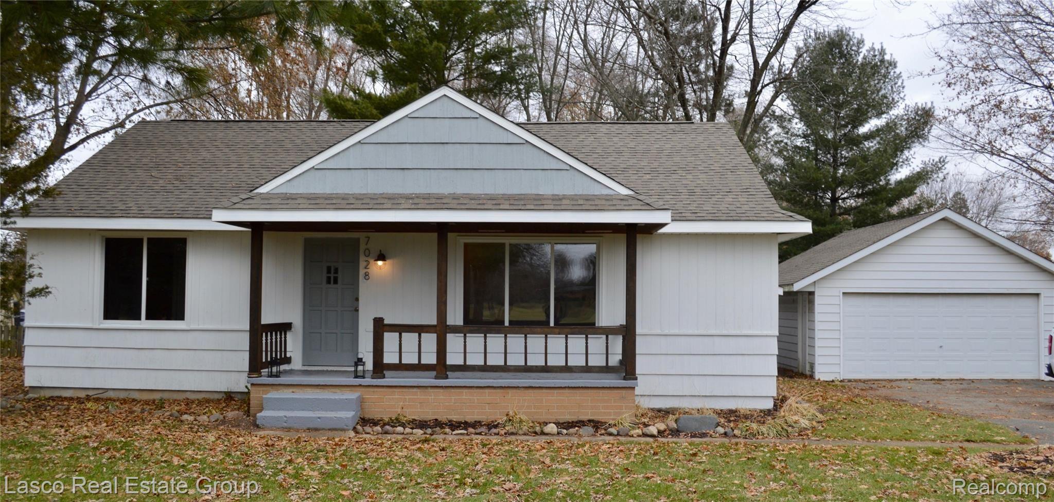 7028 Carpenter Road Flushing, MI 48433 - Photo 1 of 16 DSC_0435.jpg