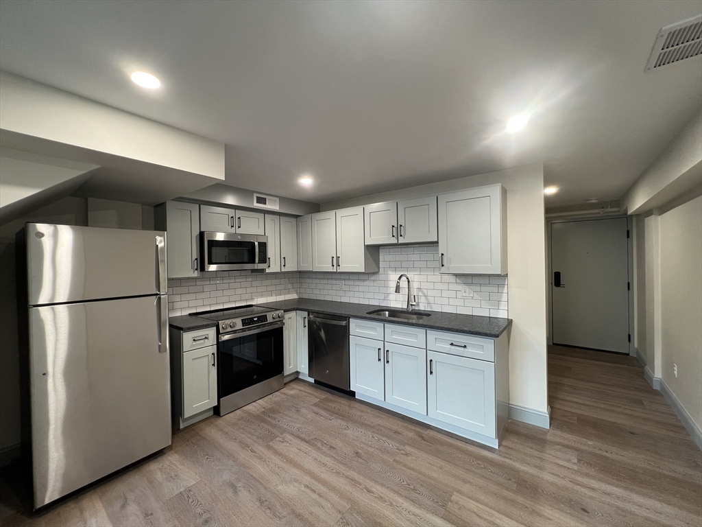 160 Seabury Street, Unit 26 Fall River, MA 02720 - Photo 1 of 8