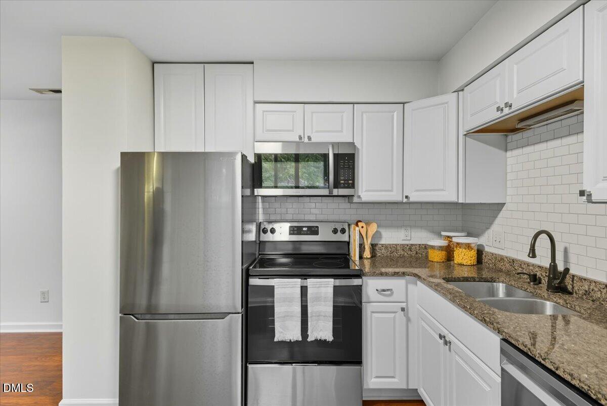 102 Choptank Court, Unit A2 Cary, NC 27513 - Photo 9 of 24 12-102 Choptank Ct unit A2