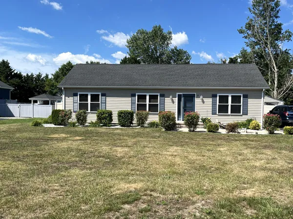 $419,000 | 22 Cir Drive East, Milton, DE 19968
