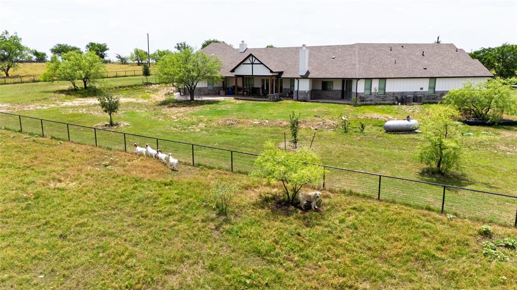 5559 County Road 4010 Decatur, TX 76234 - Photo 19 of 40