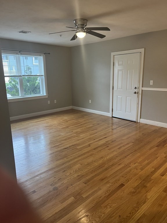 20 Humphrey Street, Unit 9 Weymouth, MA 02189 - Photo 6 of 12