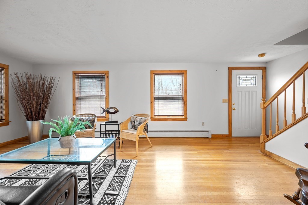 139 Cannon Road Jefferson, MA 01522 - Photo 8 of 37 Gallery Image 8
