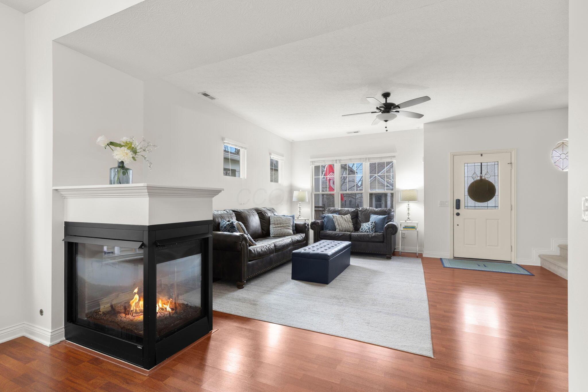 5658 Wexler Road Dublin, OH 43016 - Photo 8 of 54 Gas Fireplace