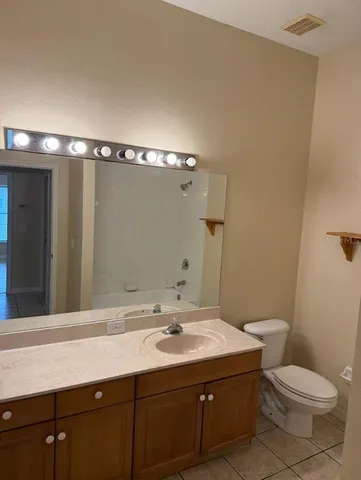 $2,600 | 6226 Bobby Jones Court, Palmetto, FL 34221