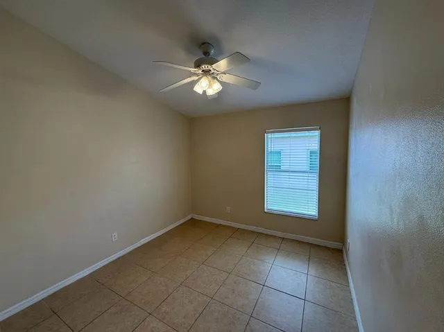 $2,600 | 6226 Bobby Jones Court, Palmetto, FL 34221