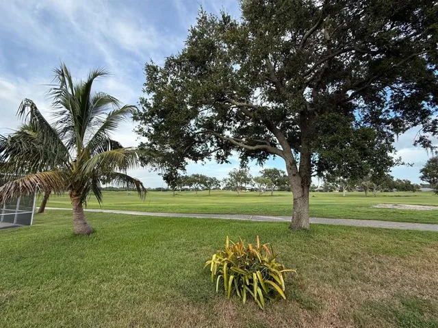 $2,600 | 6226 Bobby Jones Court, Palmetto, FL 34221