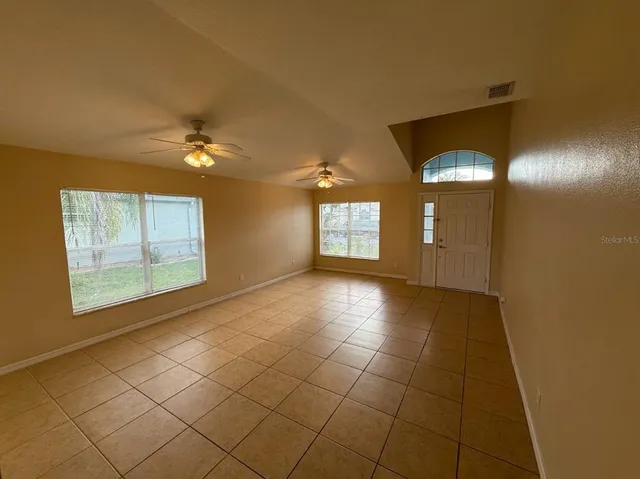 $2,600 | 6226 Bobby Jones Court, Palmetto, FL 34221