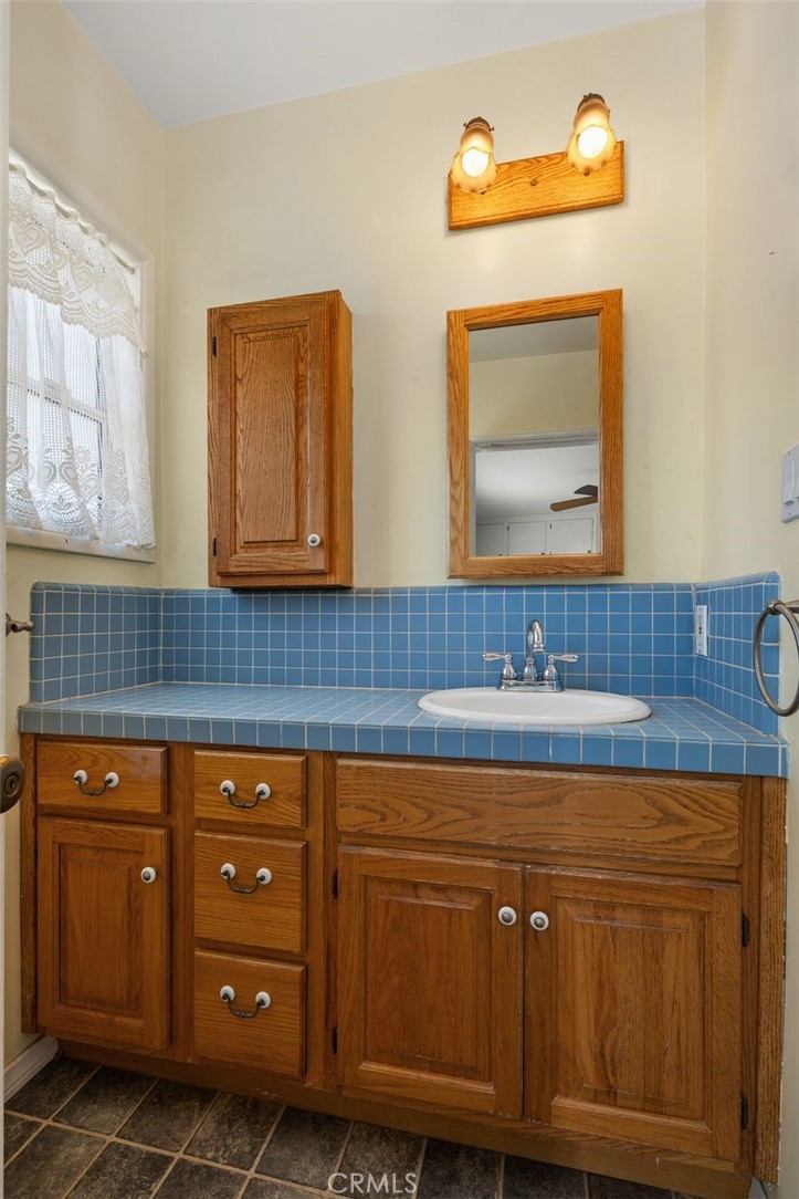 27527 Rainbow Ridge Road Palos Verdes Peninsula, CA 90274 - Photo 26 of 31 Gallery Image 26