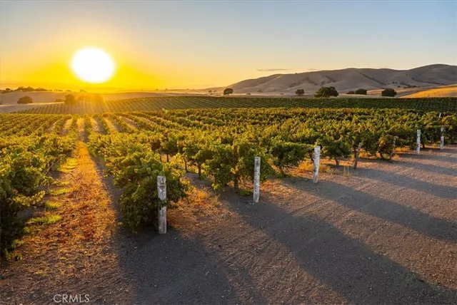 $3,850,000 | 8283 Cross Canyons Road, San Miguel, CA 93451