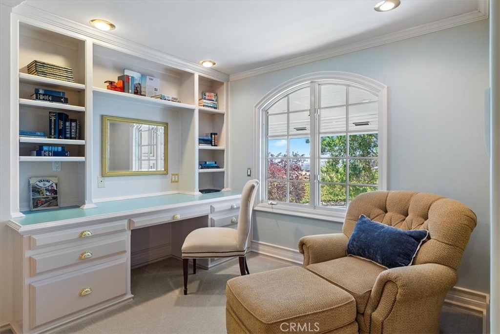 8283 Cross Canyons Road San Miguel, CA 93451 - Photo 44 of 73 a living room with furniture and a window