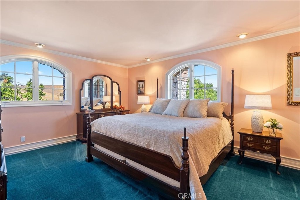 8283 Cross Canyons Road San Miguel, CA 93451 - Photo 46 of 73 a bed room with a bed and a window