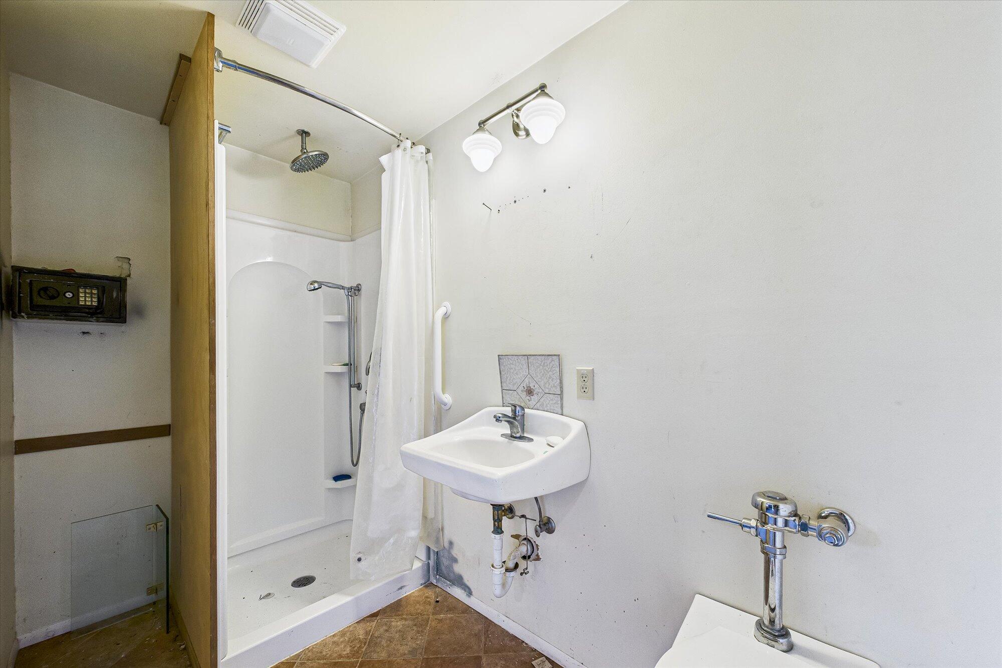 1776 Golf Course Road Bayside, CA 95524 - Photo 46 of 50