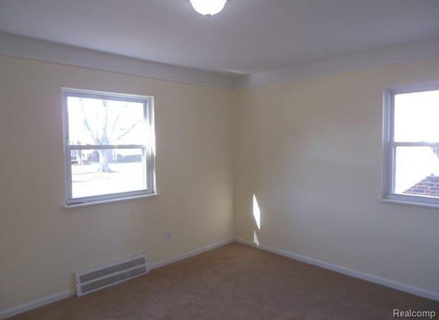 9659 Ruth Avenue Allen Park, MI 48101 - Photo 9 of 15 BR1 w/brand new, plush carpet
