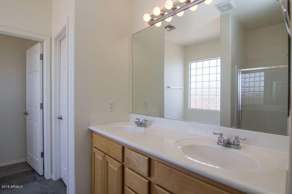 4205 West Coles Road Laveen, AZ 85339 - Photo 17 of 32 Master bathroom