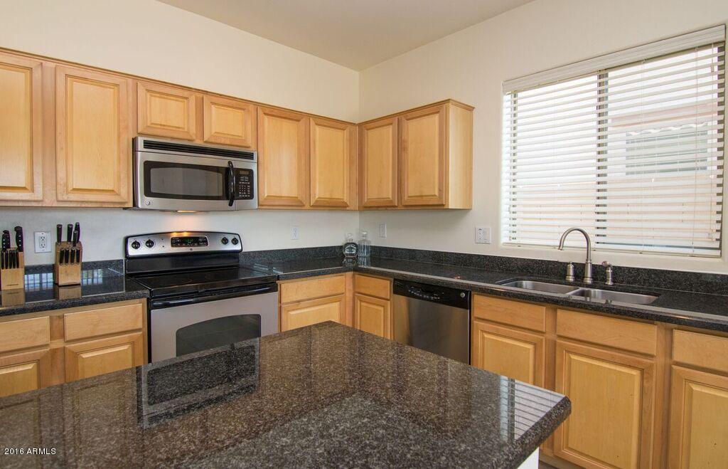 4205 West Coles Road Laveen, AZ 85339 - Photo 4 of 32 Kitchen