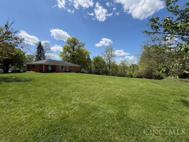 3030 Crest Road Cincinnati, OH 45251 - Photo 3 of 13 Gallery Image 3