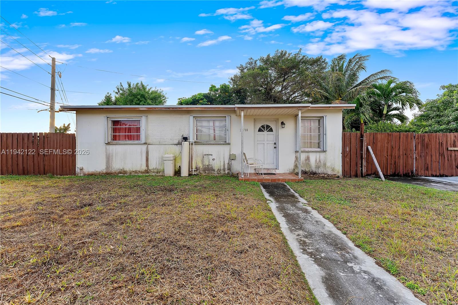 14700 Southwest 302nd Street Homestead, FL 33033 - Photo 5 of 20