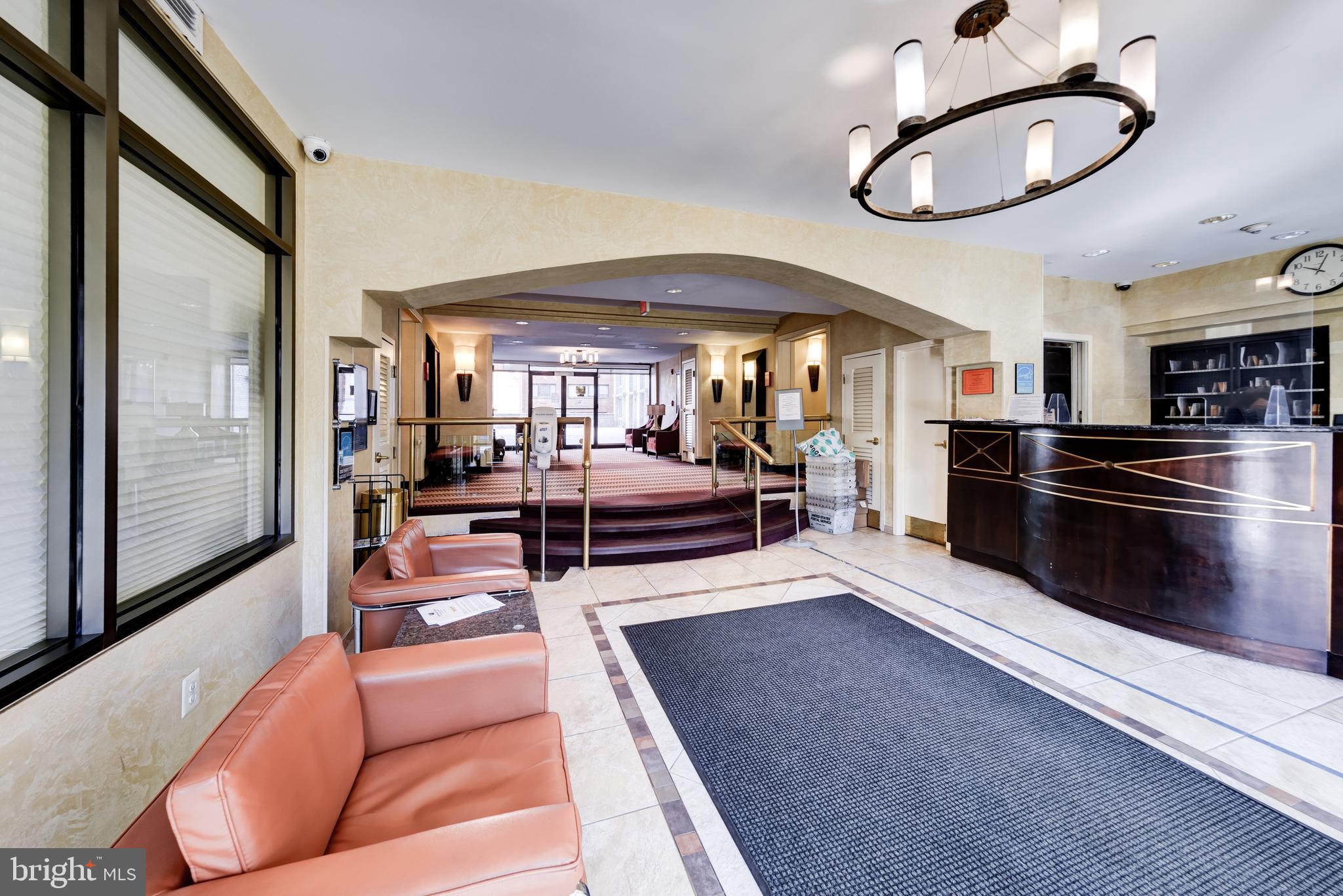 950 25th Street Northwest, Unit 927N Washington, DC 20037 - Photo 5 of 32 Lobby