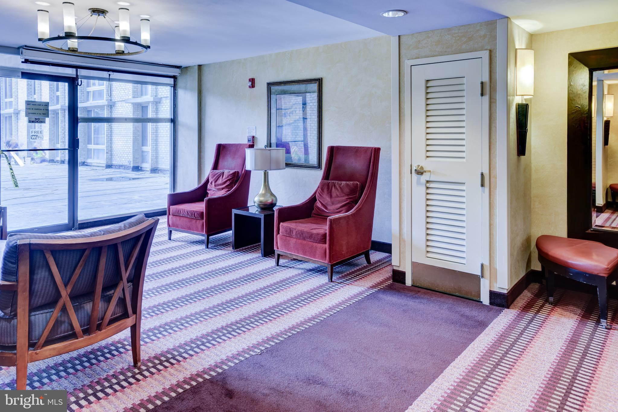 950 25th Street Northwest, Unit 927N Washington, DC 20037 - Photo 8 of 32 Upper Lobby