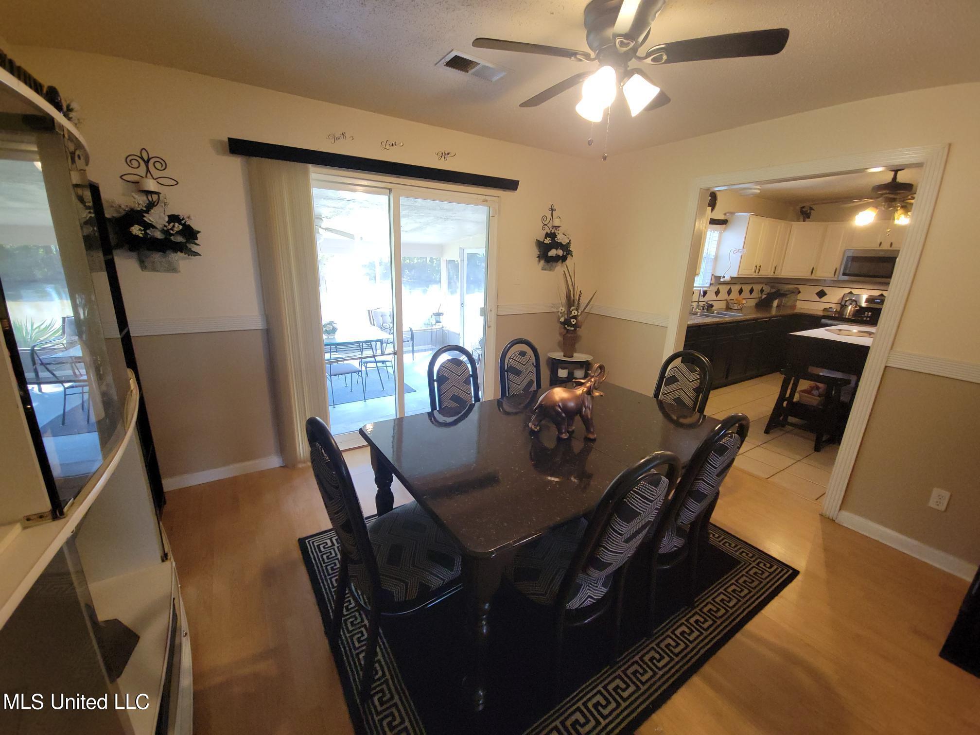 5675 Dubbs Road Dundee, MS 38626 - Photo 26 of 51 Dining Room 3