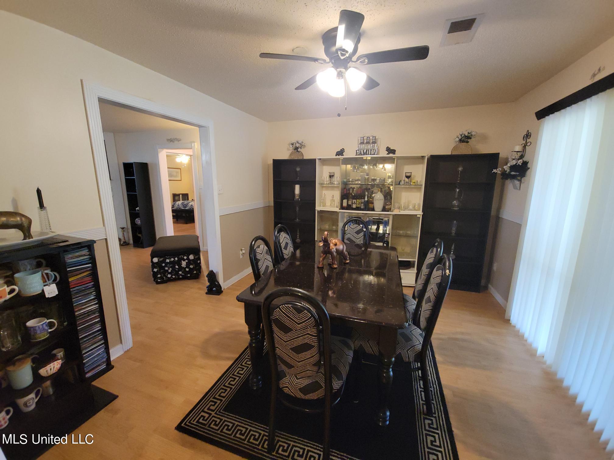 5675 Dubbs Road Dundee, MS 38626 - Photo 28 of 51 Dining Room 1