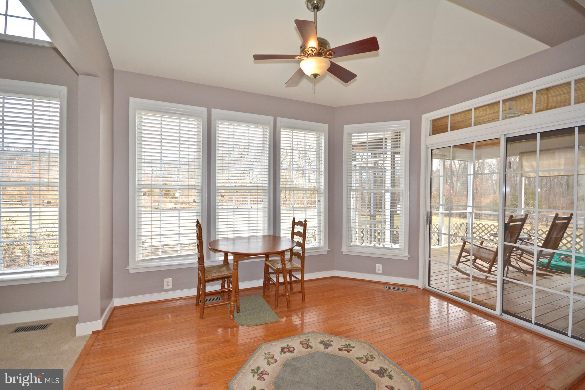 2425 Logmill Road Haymarket, VA 20169 - Photo 12 of 30 Breakfast Room