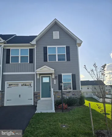 $2,100 | 107 Dunster Street, Martinsburg, WV 25405