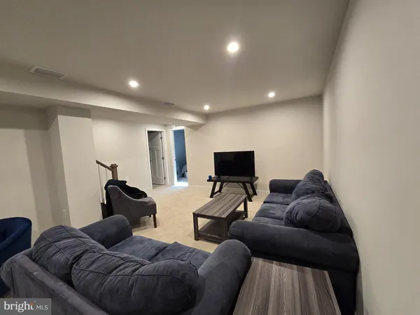 $2,100 | 107 Dunster Street, Martinsburg, WV 25405