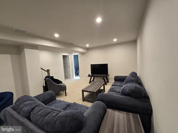 $2,100 | 107 Dunster Street, Martinsburg, WV 25405