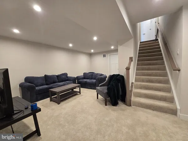 $2,100 | 107 Dunster Street, Martinsburg, WV 25405