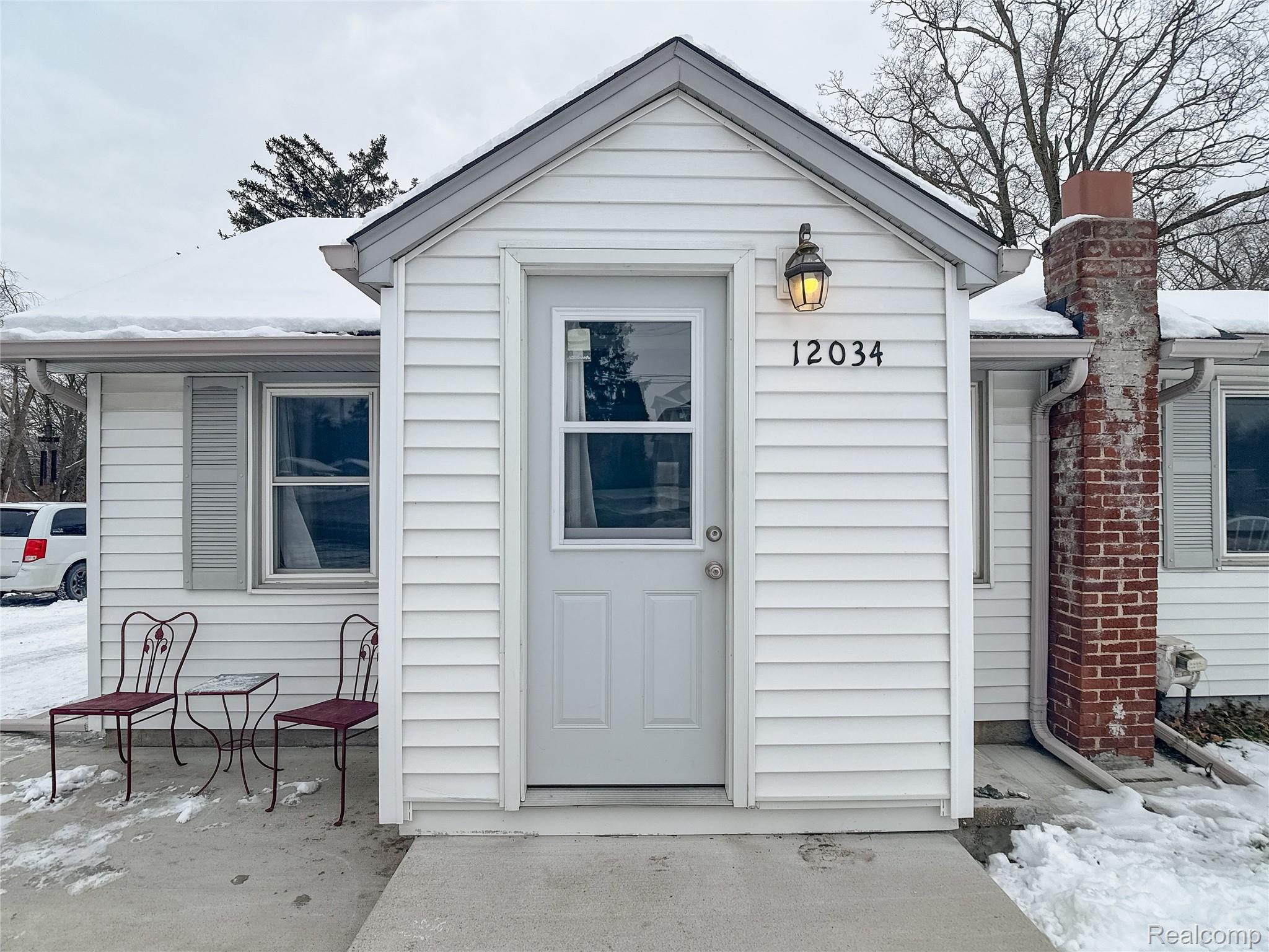 12034 North Seymour Road Montrose, MI 48457 - Photo 51 of 56 Doorway to property