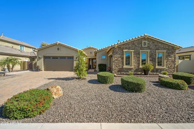 $895,000 | 5047 South Ellesmere Street, Gilbert, AZ 85298
