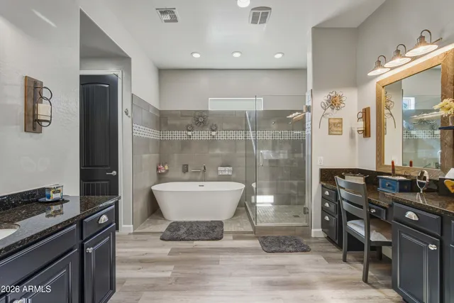 $895,000 | 5047 South Ellesmere Street, Gilbert, AZ 85298