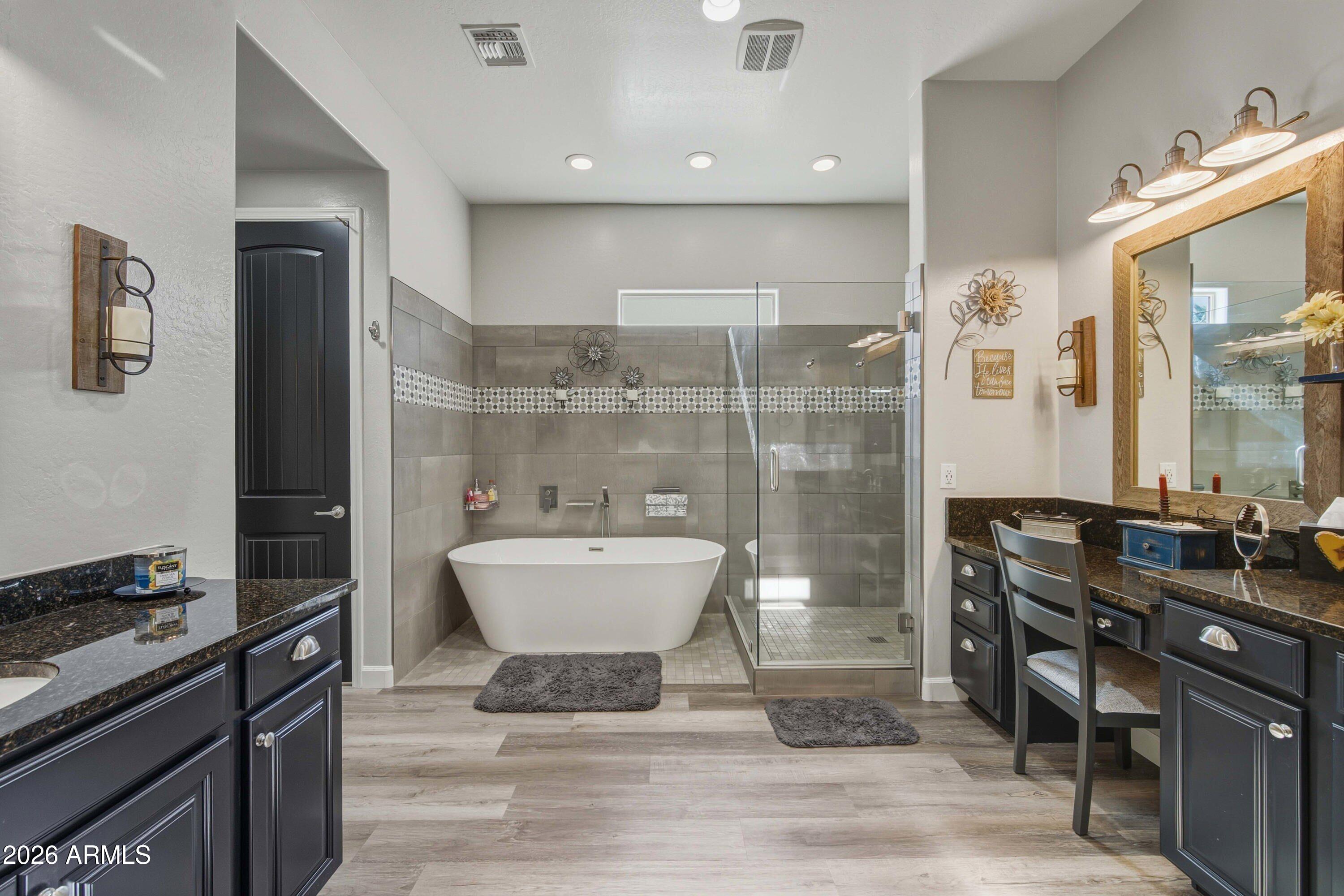 5047 South Ellesmere Street Gilbert, AZ 85298 - Photo 15 of 56 17_031_dsc_7496