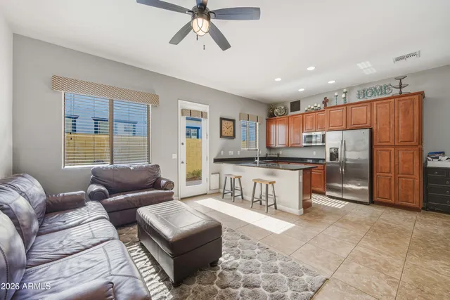 $895,000 | 5047 South Ellesmere Street, Gilbert, AZ 85298