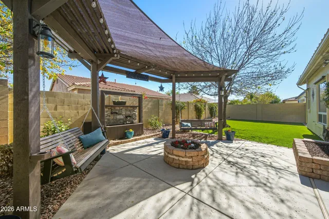 $895,000 | 5047 South Ellesmere Street, Gilbert, AZ 85298