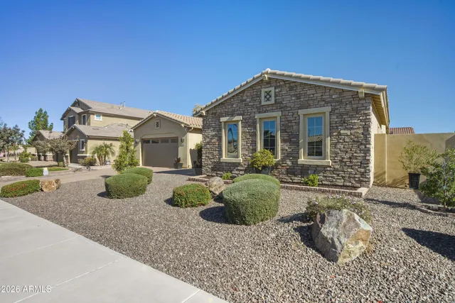 $895,000 | 5047 South Ellesmere Street, Gilbert, AZ 85298