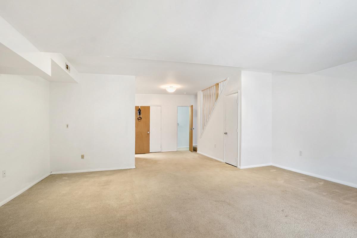 35 Bellfalls Way Nottingham, MD 21236 - Photo 26 of 30 a view of an empty room