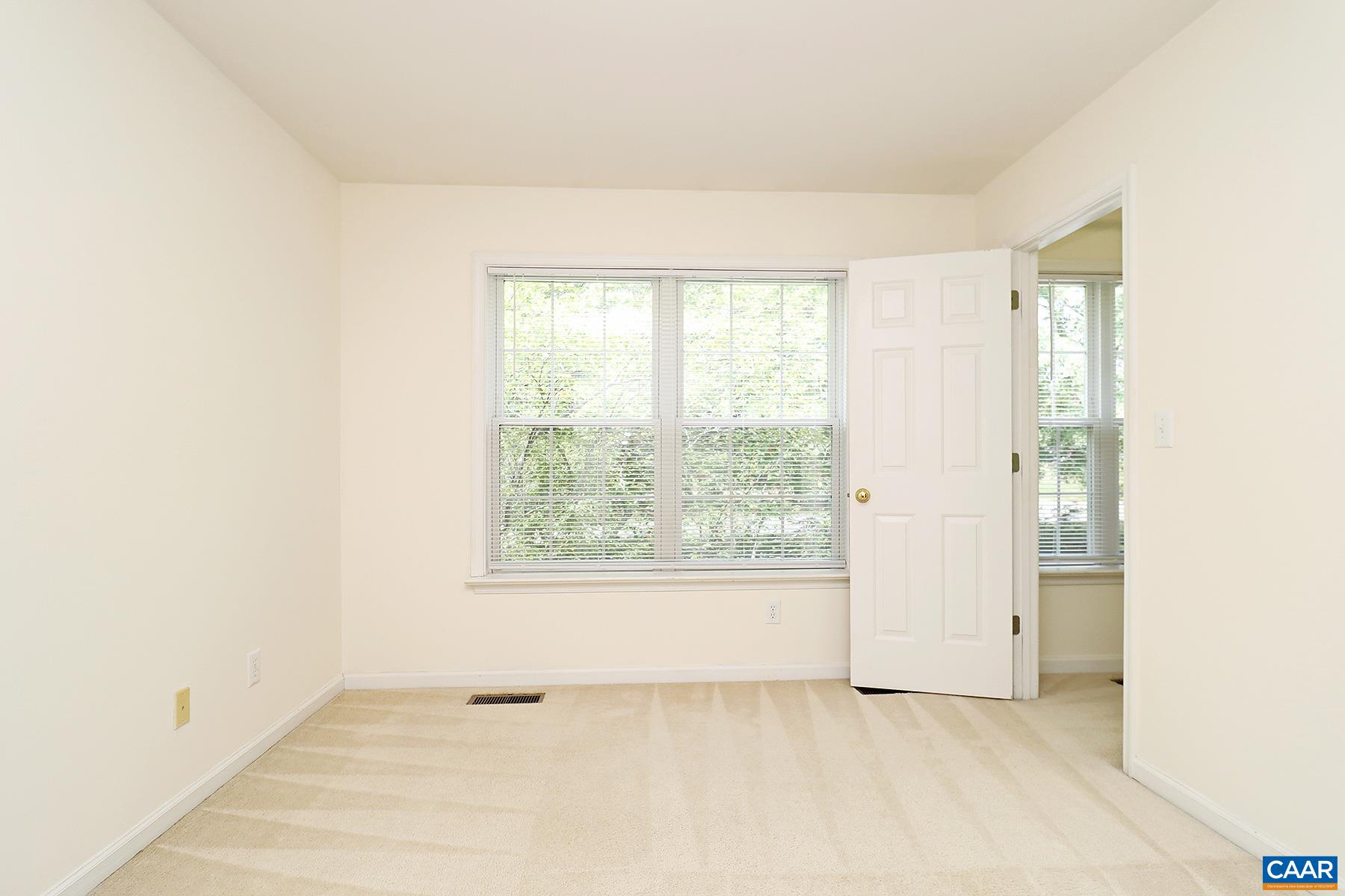 3349 Worth Crossing Charlottesville, VA 22911 - Photo 6 of 20