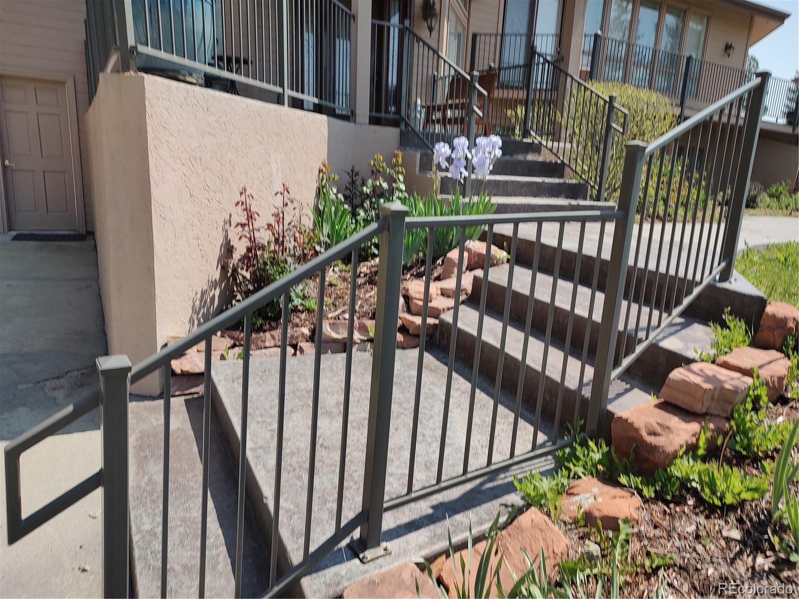 3950 57th Street Boulder, CO 80301 - Photo 4 of 40