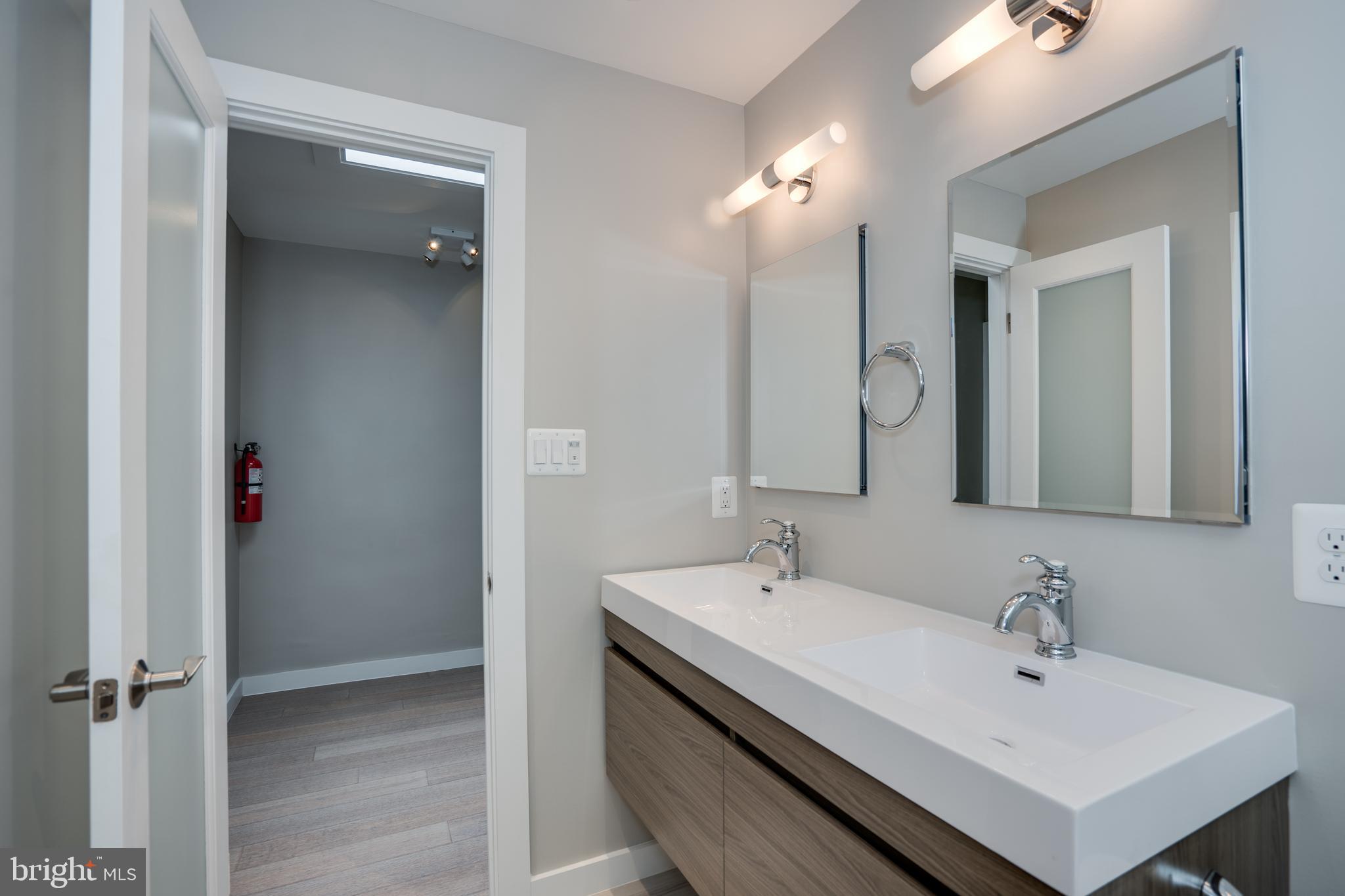 1360 Levis Street Northeast, Unit A Washington, DC 20002 - Photo 34 of 42