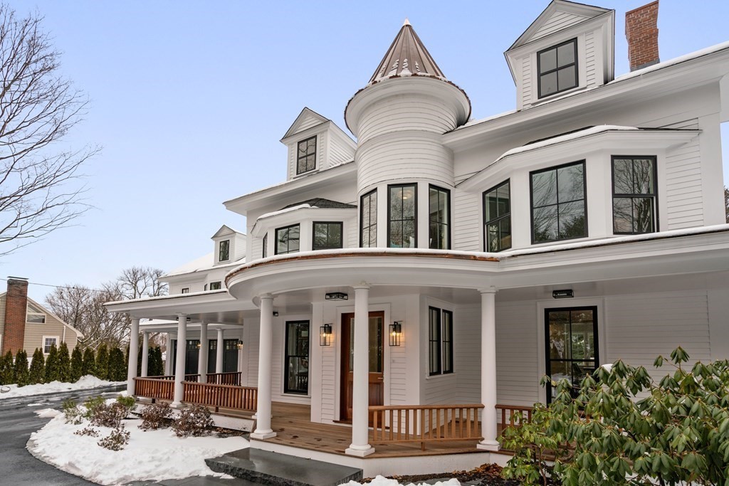 128 Chestnut Street Newton, MA 02465 - Photo 1 of 42 Gallery Image 1
